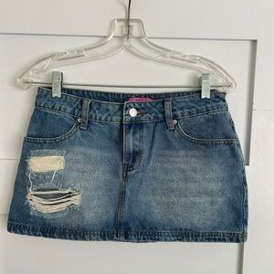 Edikted Distressed Denim Mini Skirt. Size small. Great condition!